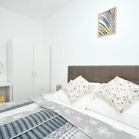 Apartamento Carolina Trogir